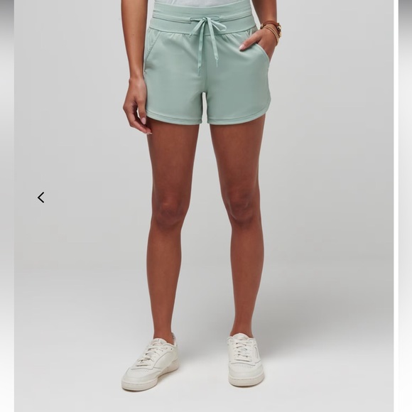 The MOVEKNIT TIE SHORT Travis Matthew size Small in color Jade New With Tags - Picture 5 of 9